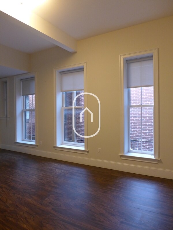 Foto del edificio - 133 Northampton St