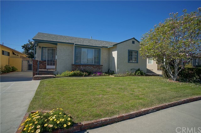 Building Photo - 5613 Lenore Ave