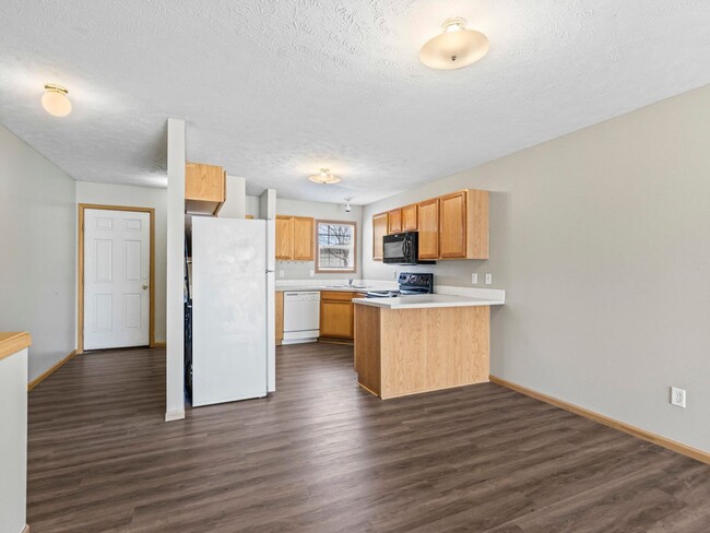Foto del edificio - 6901 N Steamboat Dr