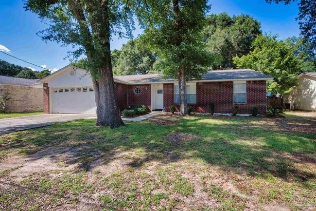 Foto del edificio - 5499 Chantilly Cir