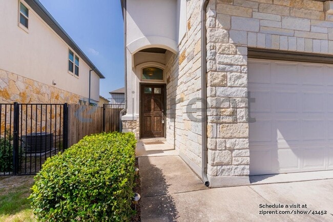 Building Photo - 3240 E Whitestone Blvd