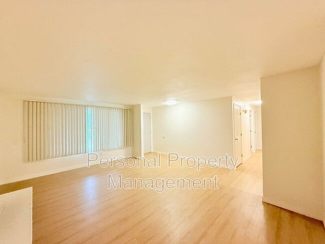 Foto del edificio - 519 NW 82nd St