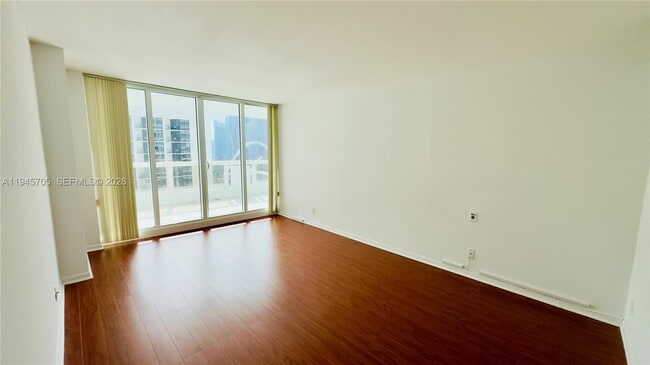 Foto del edificio - 1717 N Bayshore Dr