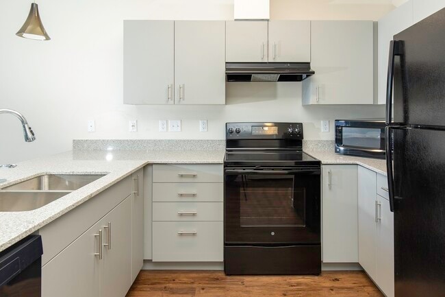 Kitchen - Cornell Place