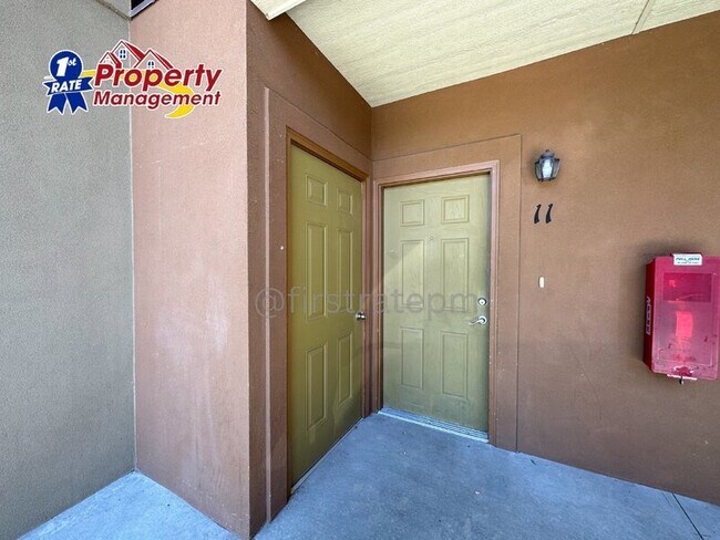 Building Photo - 3078 W Acarrera Ln