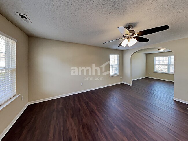 Building Photo - 4524 Fawn Glen Drive