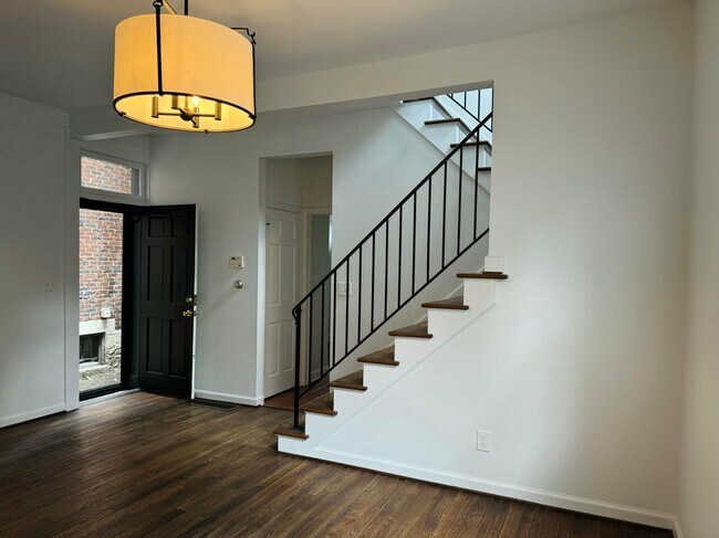 Foto del edificio - 561 S 5th St