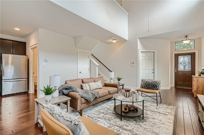 Foto del edificio - 2101 Rivers Edge Way