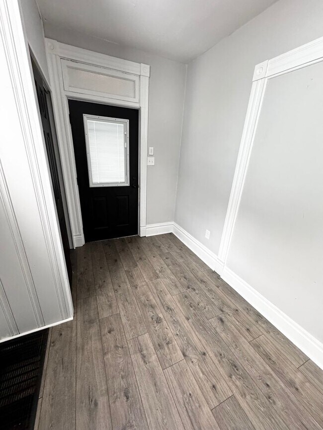 Foto del edificio - 388 Ingomar St