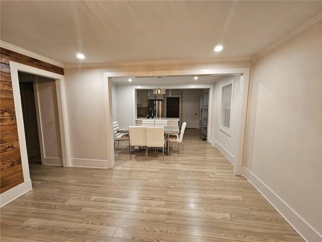 Foto del edificio - 1129 Graymont Dr SW