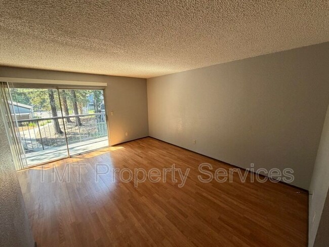 Foto del edificio - 3591 Quail Lakes Dr