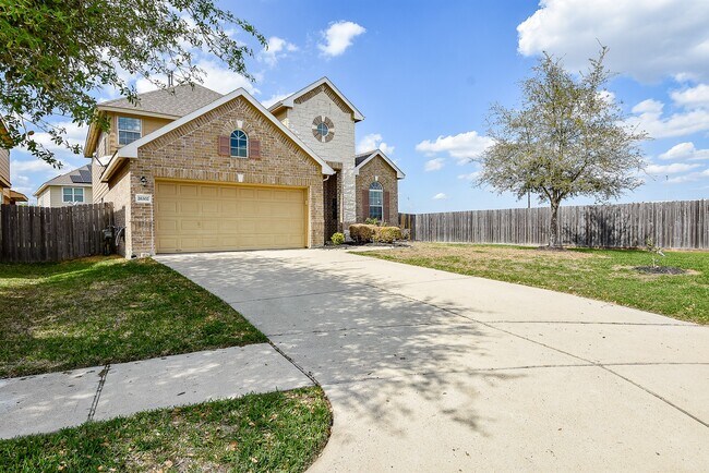 Building Photo - 26302 Sandahl Ct