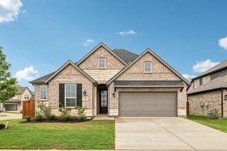 Building Photo - 716 Papyrus Dr