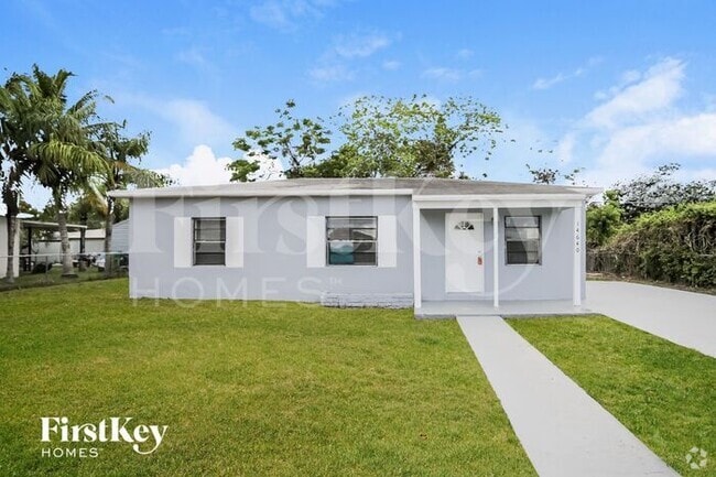 Building Photo - 14640 Tyler St