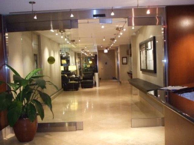 Lobby - 5100 N Marine Dr