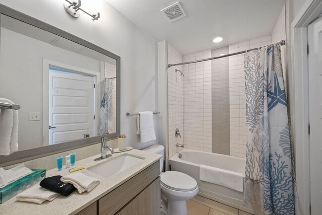 Building Photo - 28 Woolfe St