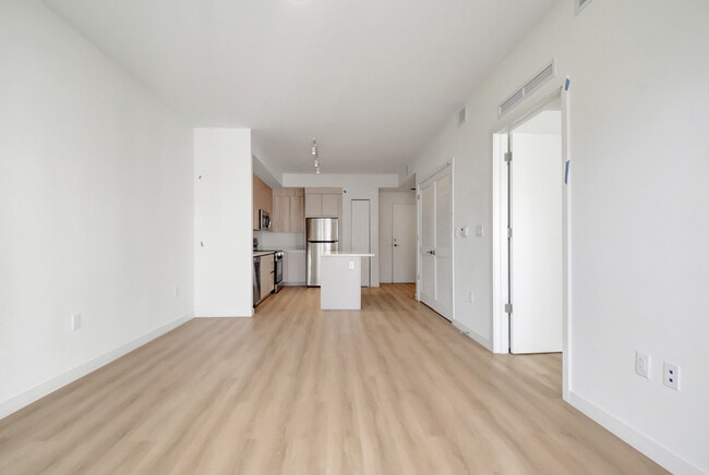 Building Photo - 1710 N J Ter