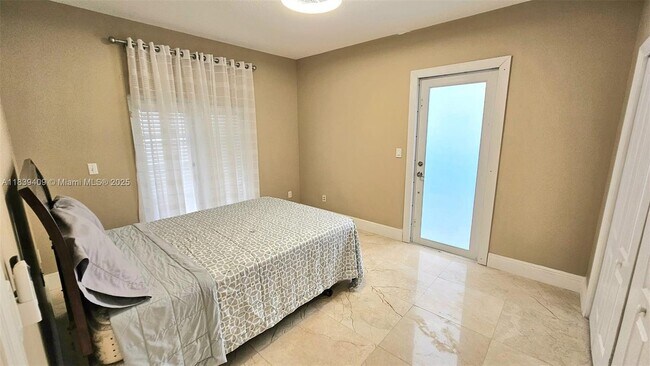 Foto del edificio - 13900 SW 153rd Pl