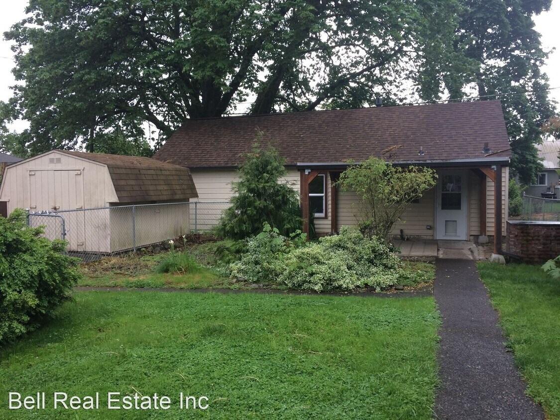 2 br, 1 bath House 333 Kalmia St. House for Rent in Junction City