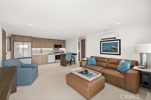 Building Photo - 200 Alta Vista Way