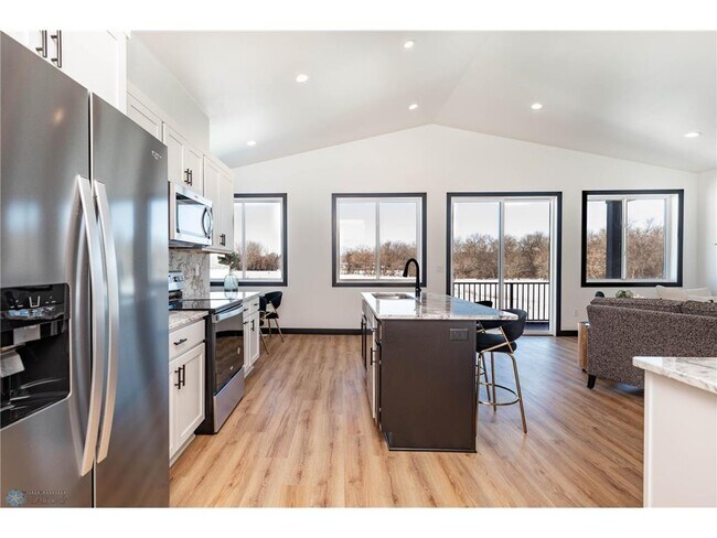 Foto del edificio - 6715 66th Ave S