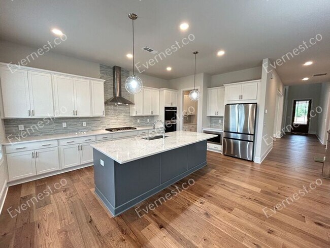 Building Photo - 3645 Carswell Bnd