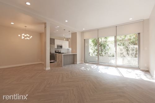 Foto del edificio - 409 N Palm Dr
