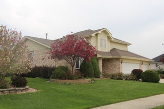 Building Photo - 7810 Brookside Glen Dr
