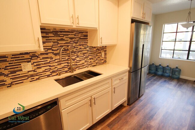 Foto del edificio - $2950 - Quiet and Private 2br / 2ba Condo in The Villages of San Jose, a 55+ Retirement Resort Co...