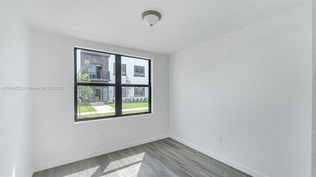 Building Photo - 13395 SW 250th St