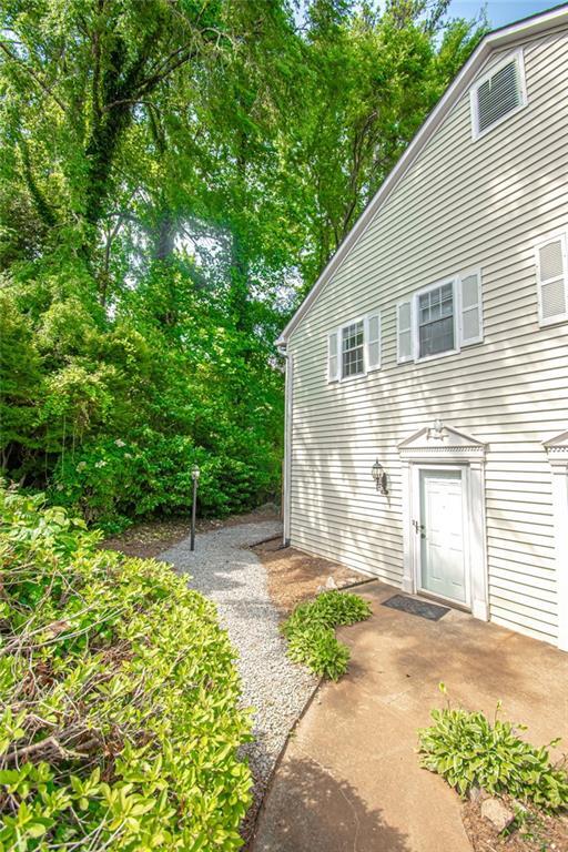 Foto del edificio - 5547 Clover Rise Ln