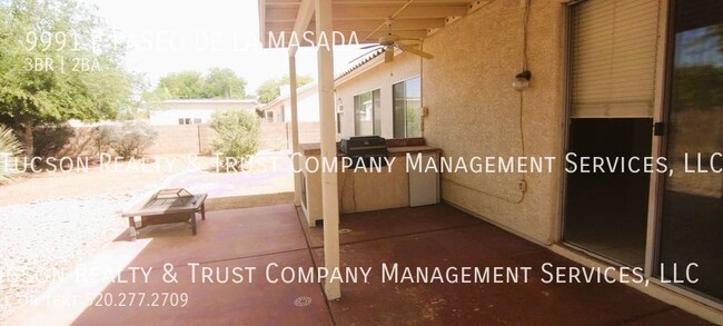 Building Photo - Lovely patio with grill in Rita Ranch