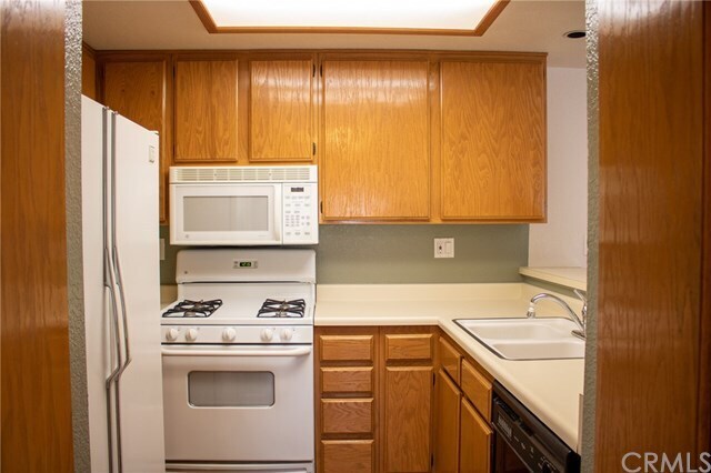 Building Photo - 3572 W Stonepine Ln