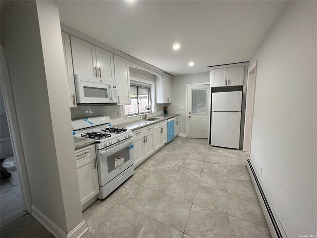 Foto del edificio - 236 Maple Pl