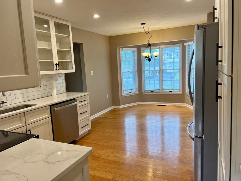 Building Photo - 106 Meadowview Ct