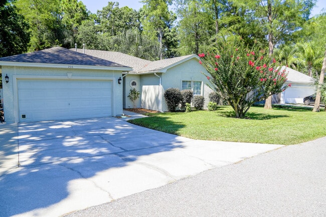 Foto del edificio - Fabulous Home in a Great Location w/Access to EVERYTHING on PCB! *1/2 OFF Security Deposit for Ac...