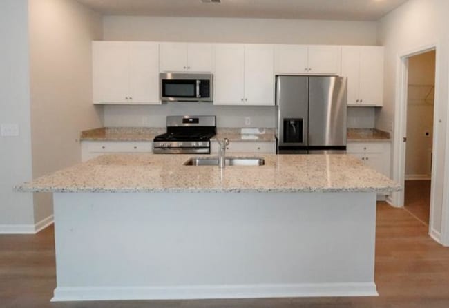 Building Photo - Beautiful 5BR Rincon Home with Open Floorplan & Loft Space