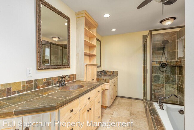 Building Photo - 3 br, 2 bath House - 212 Sisterdale Rd