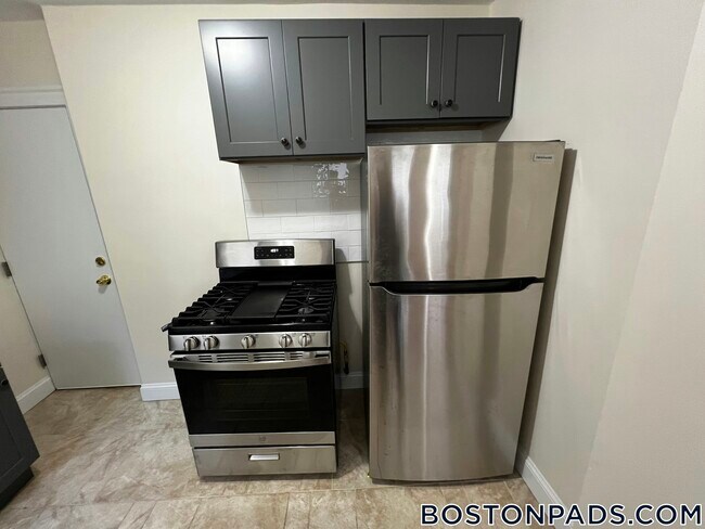 Foto del edificio - 248 Kelton St