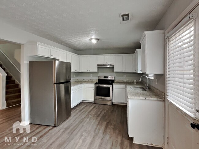 Foto del edificio - 4367 Rocky View Dr