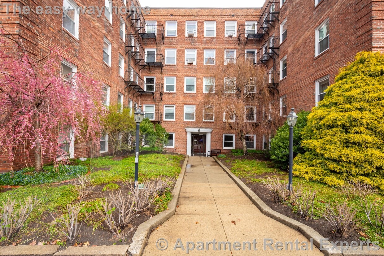 Primary Photo - 395 Broadway