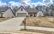 Foto principal - 649 Wild Horse Ln