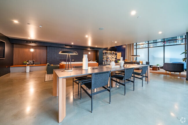 Interior Photo - The Brady