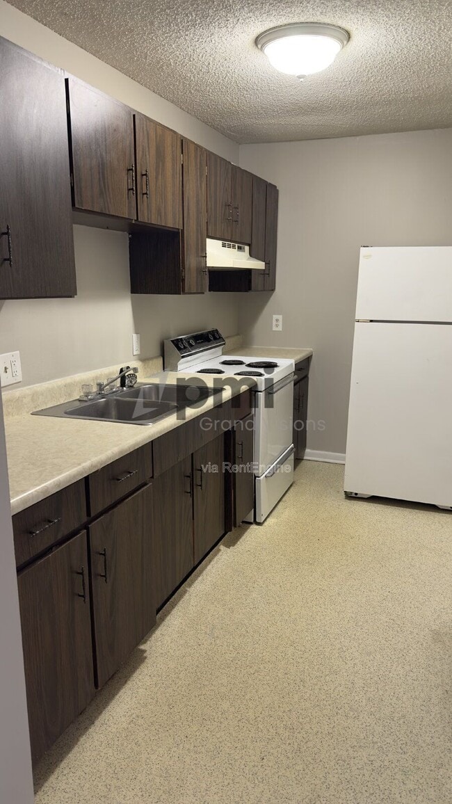 Foto del edificio - 24 W Buchanan Ave