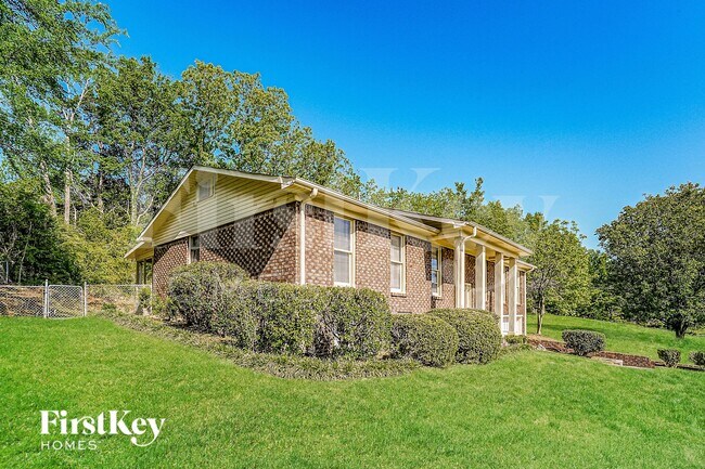 Foto del edificio - 1259 Huffman Rd
