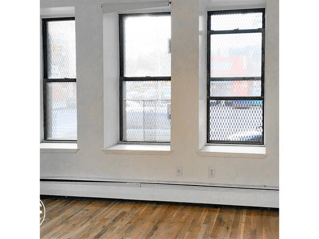 Building Photo - 2406 Newkirk Ave