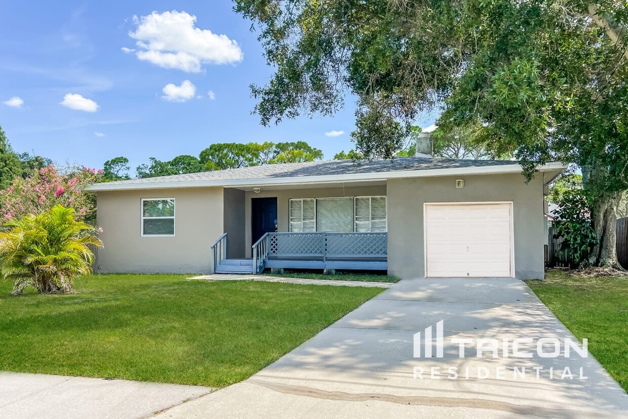 Foto principal - 5930 66th Terrace