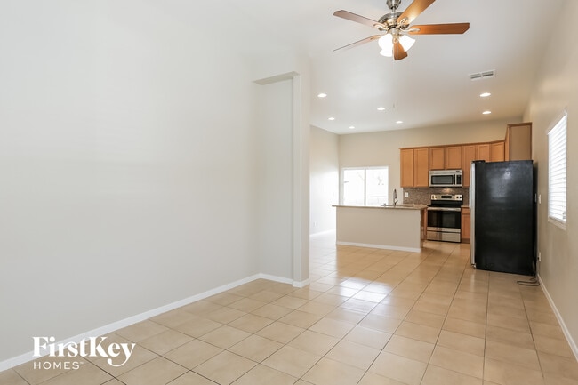 Foto del edificio - 6707 Pocket Wood St