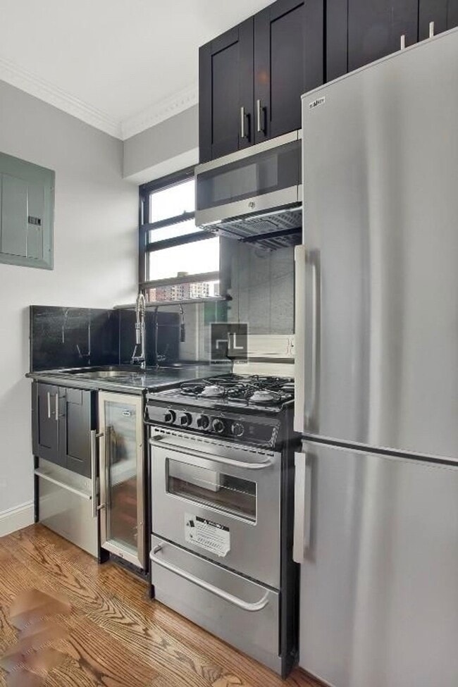 Foto del edificio - East 105th Street