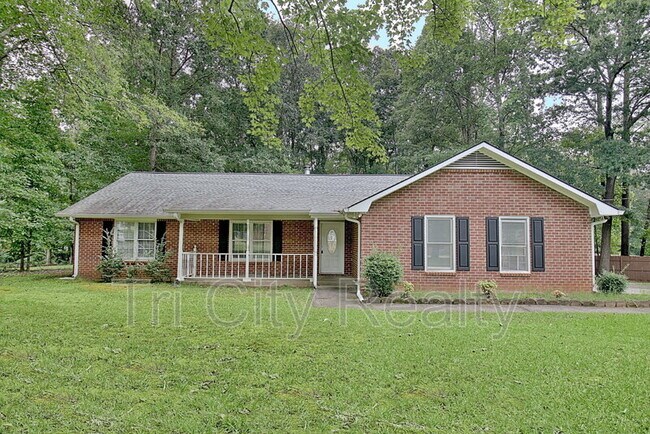Building Photo - 135 Windham Way